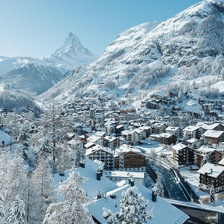 Petit Chalet By Schoenegg Zermatt Exterior photo