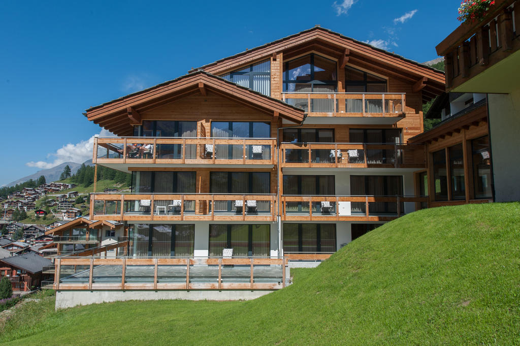 Petit Chalet By Schoenegg Zermatt Exterior photo
