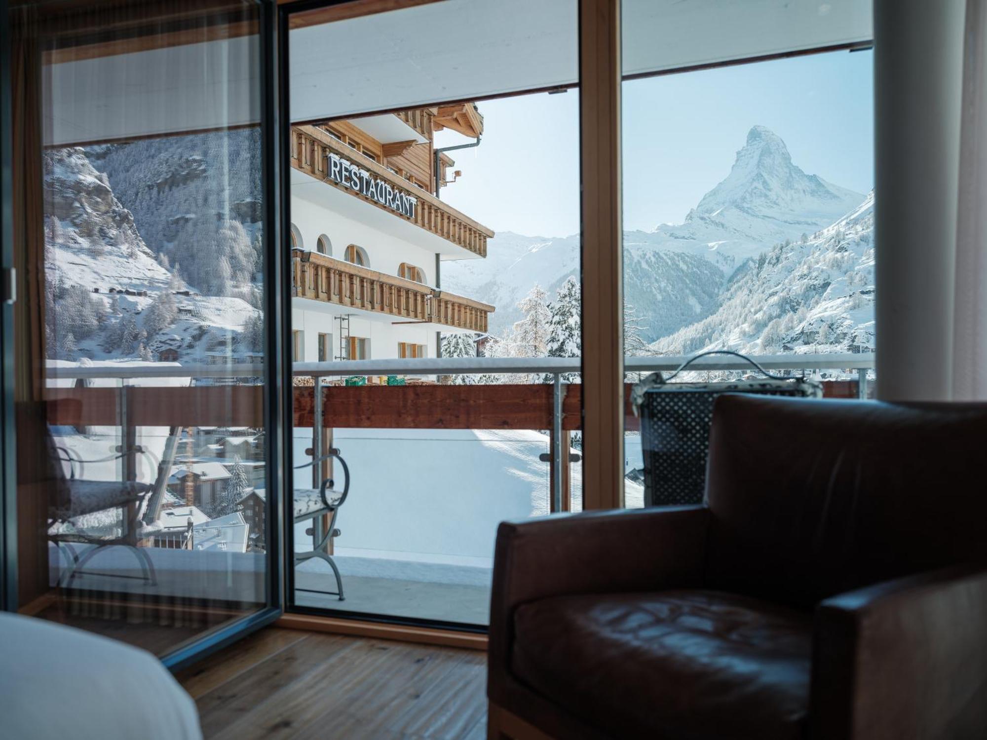 Petit Chalet By Schoenegg Zermatt Exterior photo