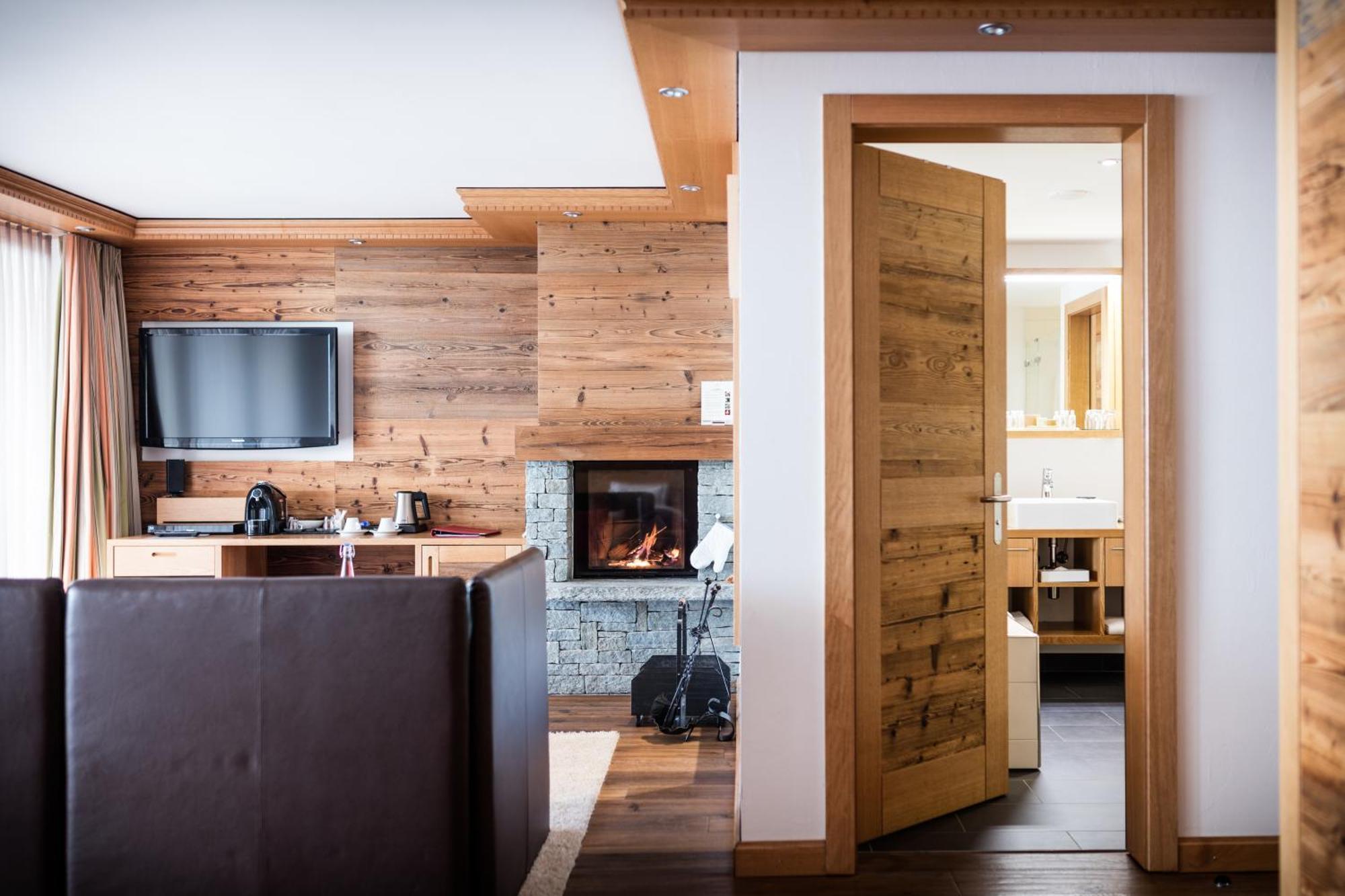 Petit Chalet By Schoenegg Zermatt Exterior photo