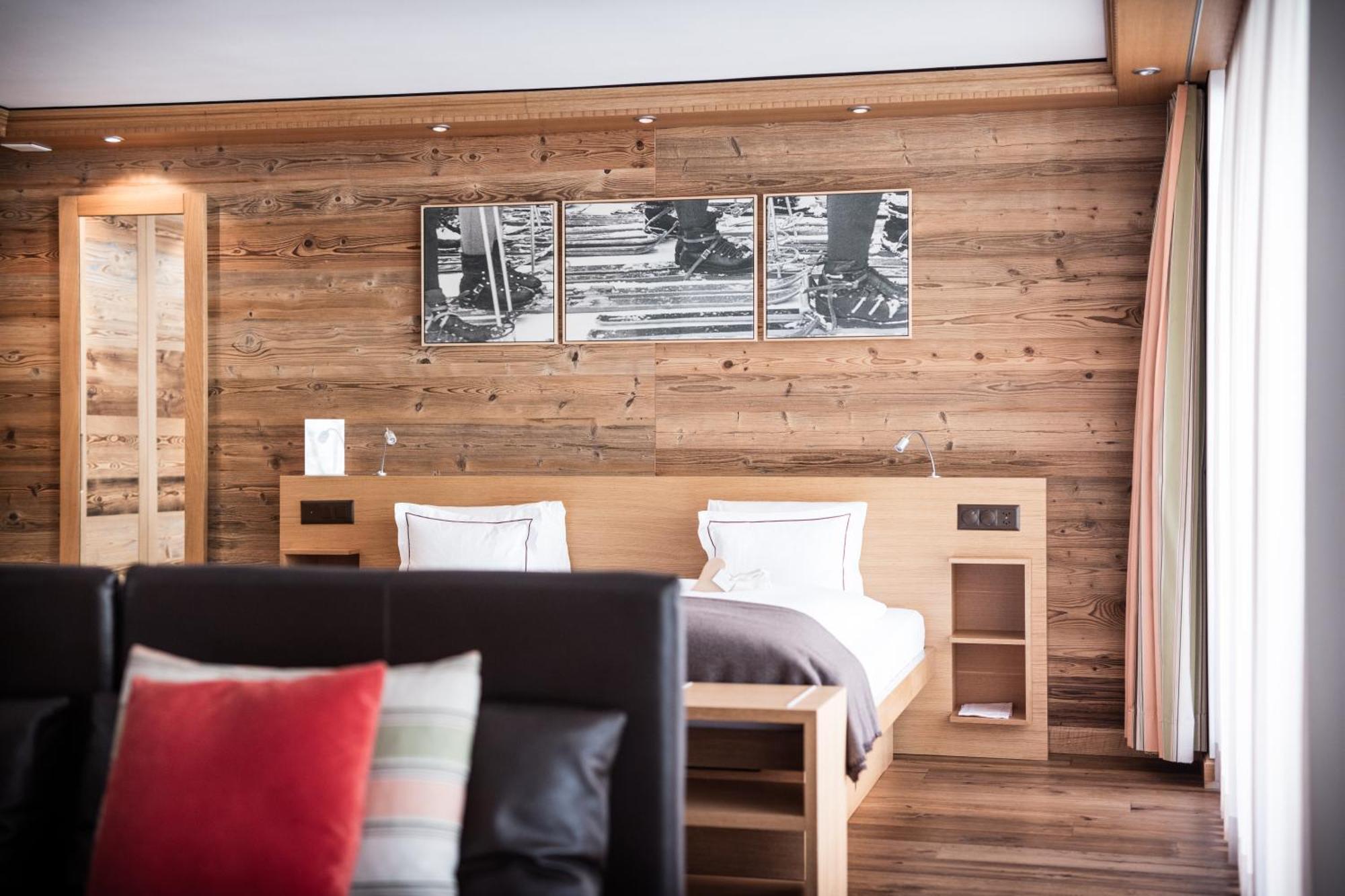 Petit Chalet By Schoenegg Zermatt Exterior photo