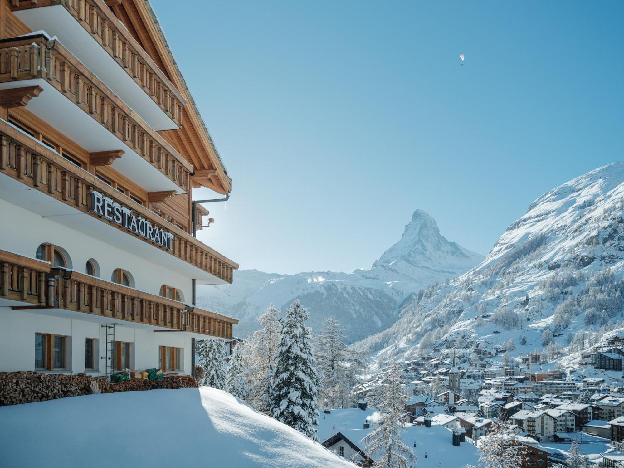 Petit Chalet By Schoenegg Zermatt Exterior photo
